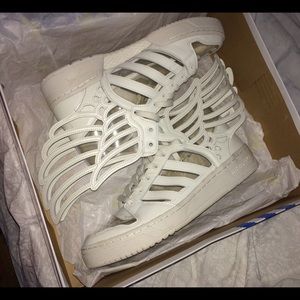 Adidas Jeremy Scott "Cut-Out"