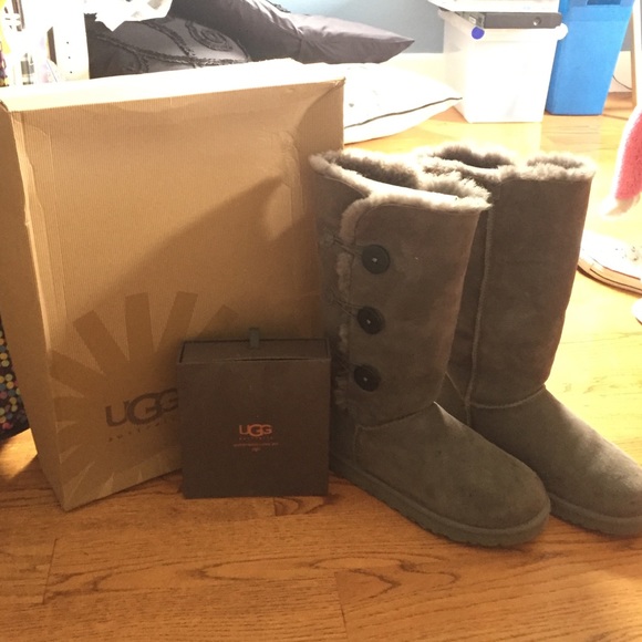 Grey Women's Bailey Button Uggs