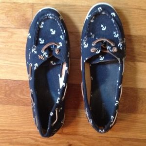 Sperry Top-Sider inspired nautical shoes