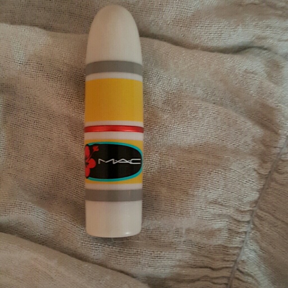 Mac lipstick