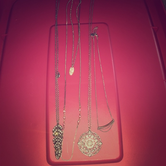 American Eagle Outfitters Jewelry - Bundle of necklaces!