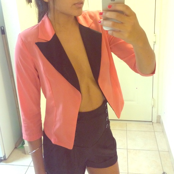 Salmon pink and black cropped blazer