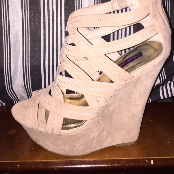 Wedges - Picture 2 of 2