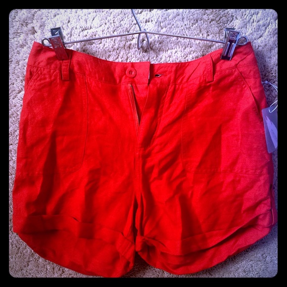 Bright red loose casual shorts
