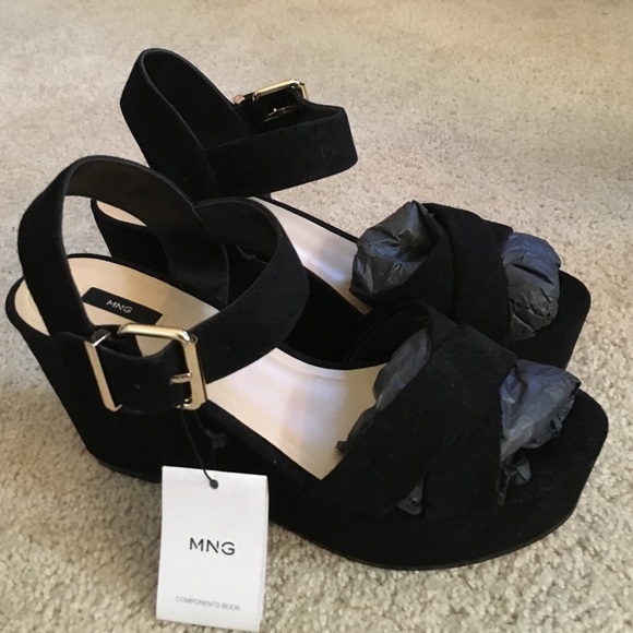 Mango Brand New Black Platforms - Picture 3 of 4