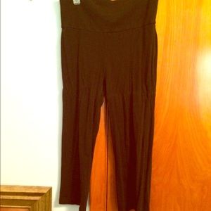 Black yoga, Capri pant. Size small