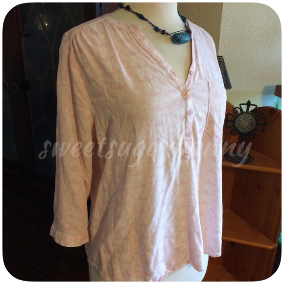 👚 Pretty Pink Petite Hi-Lo Top - Picture 3 of 4