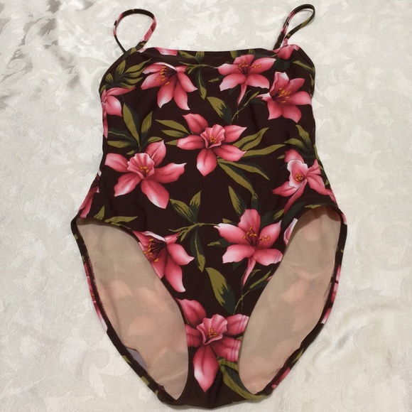Gorgeous Spiegal one piece bathing suit size 12