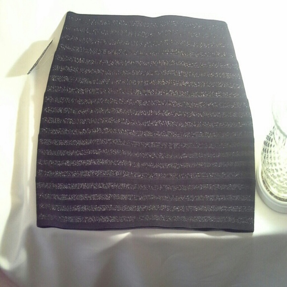 Forever 21 black/shimmer bandage skirt