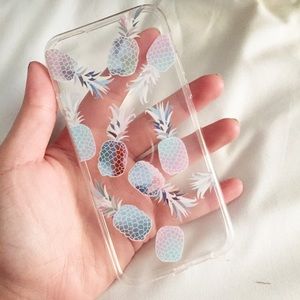 • iPhone 6 "pineapple lover" case •