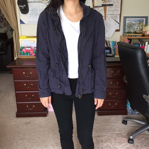 Blue jacket - Picture 2 of 4