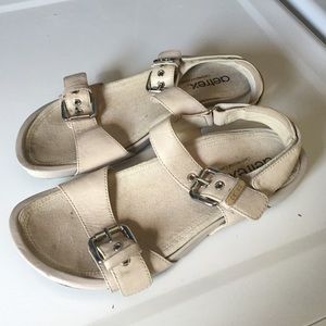 Aetrex orthopedic sandals. Super comfy!