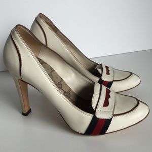 Gucci pumps