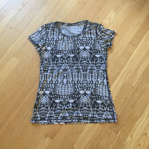 Lululemon shirt
