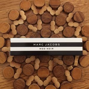 Marc Jacobs Mod Noir Perfume