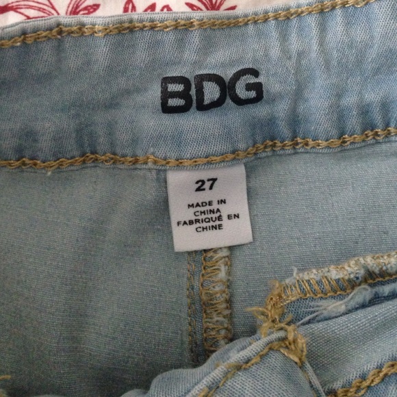 Urban high wasted shorts - Picture 2 of 3