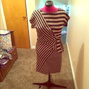 Striped sleeveless Taylor dress