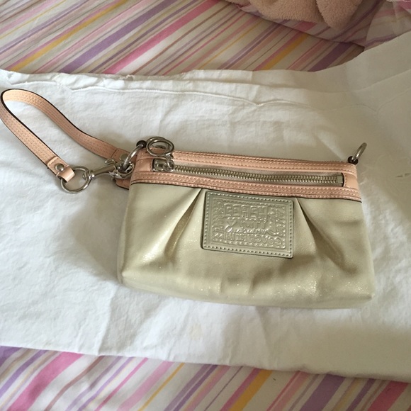 Coach Wristlet From Poppy Collection