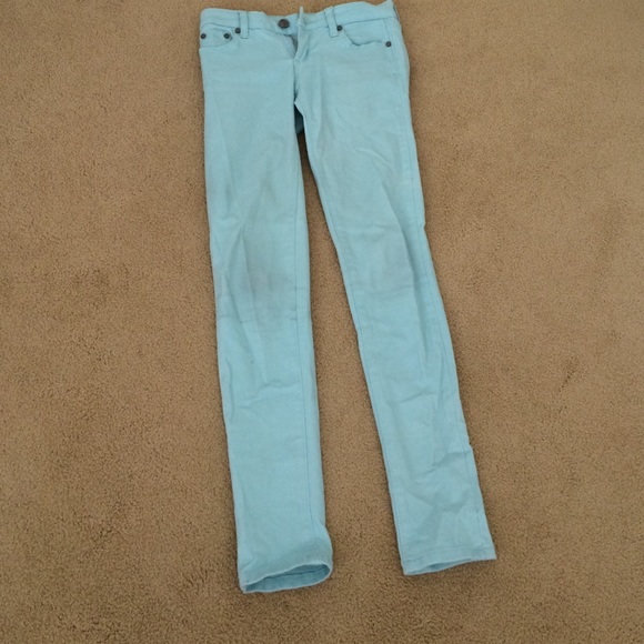 Baby blue skinny comfy jeans