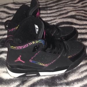 ⚡️PRICE DROP⚡️Size 7 Women's Jordan Flights