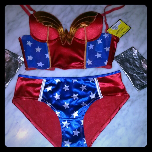 RESERVED FOR A TRADE!!! Wonder Woman Costume