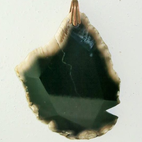 Hand crafted - Picture 2 of 4