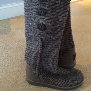 Gray "sweater" Uggs