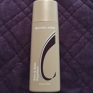 💋SOLD💋Michael Kors Rain&Stain Repellent