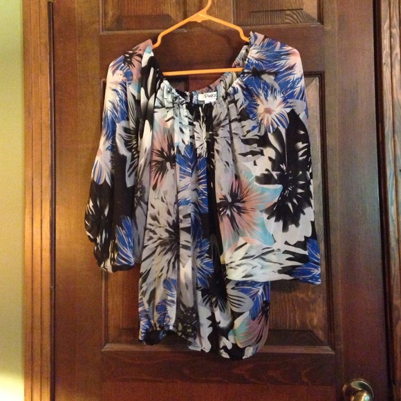 Ladies top