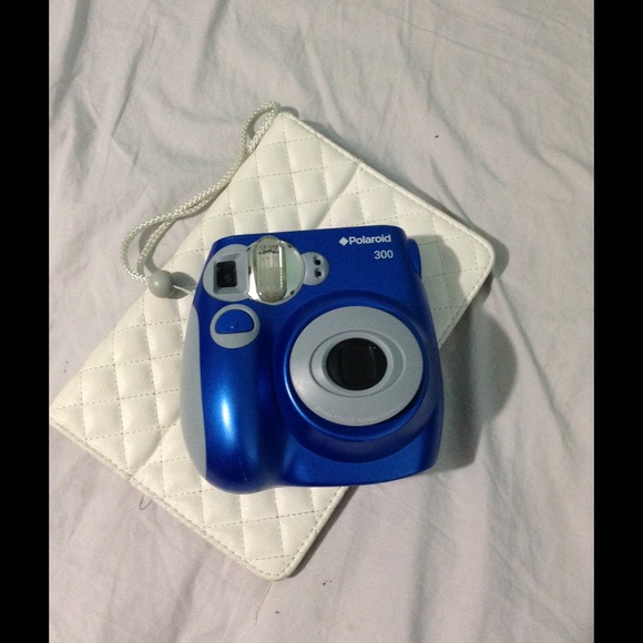 Polaroid 300 - Picture 4 of 4