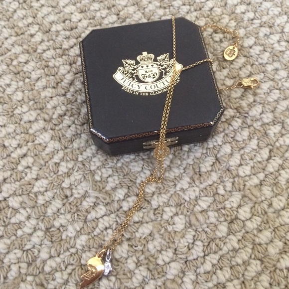 Juicy Couture best friend necklace