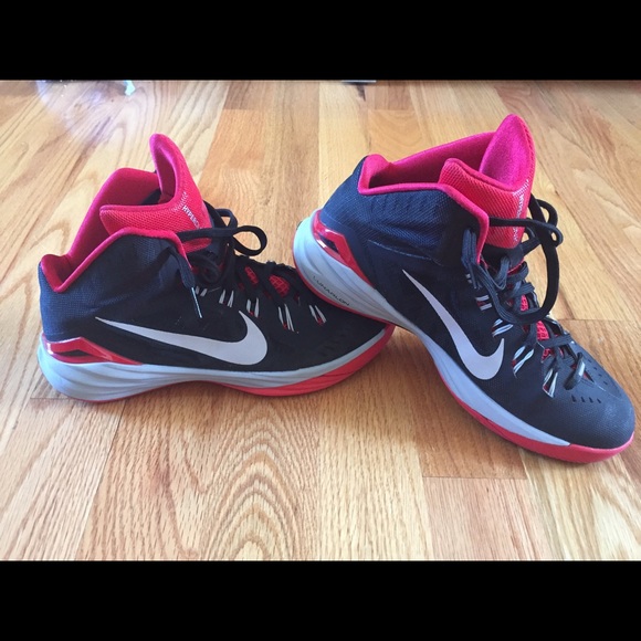 Mens Lunarlon Hyperdunk basketball shoes