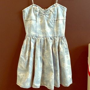 A denim, sunflower dress!