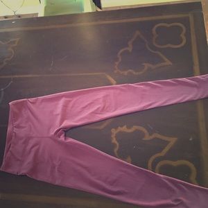 Fabletics yoga pants