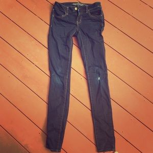 American eagle dark jeans