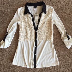 Daytrip from The Buckle crochet button up