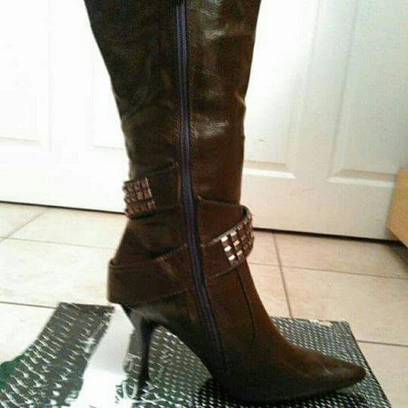 Boost - Picture 3 of 4