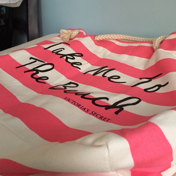 NWOT Limited Edition VS Bag - Picture 4 of 4