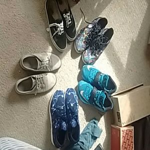 Kd 7s adidas fluxes vans and stefan janoskis