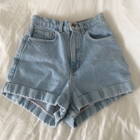American Apparel Highwaisted Cuff Shorts