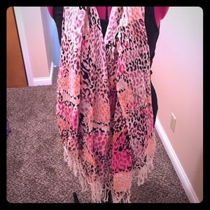 Pink leopard print scarf