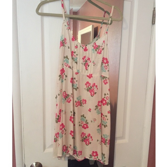 Hollister floral dress