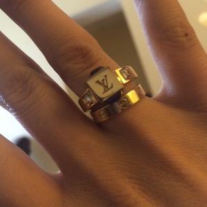 gold Louis Vuitton ring with purple&citrine stones