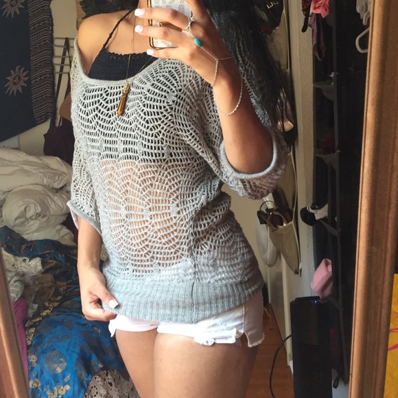 🚫🚫sold🚫🚫Crochet top - Picture 2 of 3