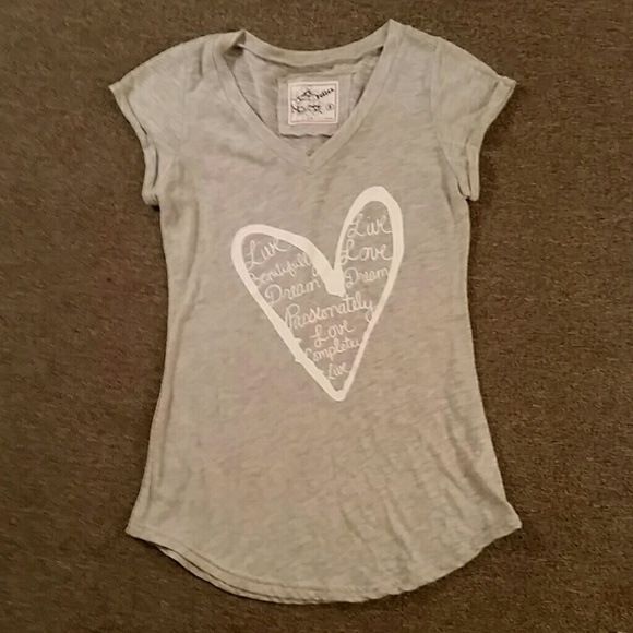 Love tshirt
