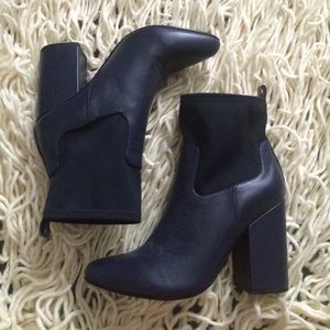YES navy ankle boots
