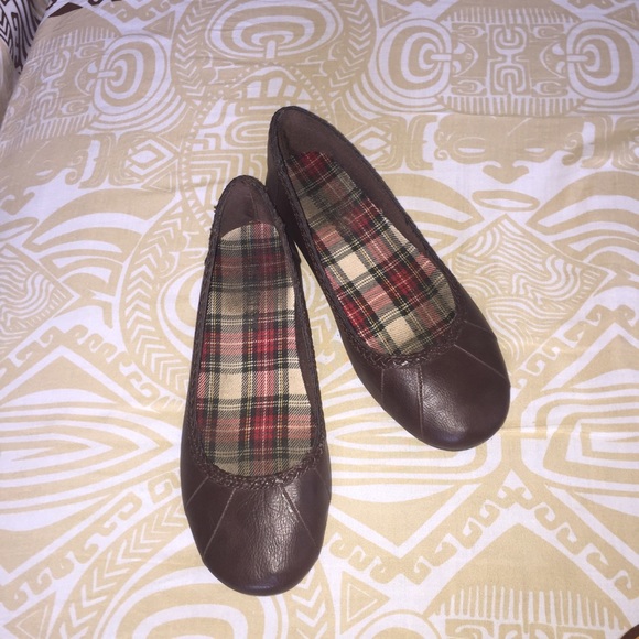 Cover toe sandals