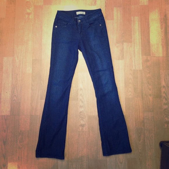 Dark blue flare jeans.