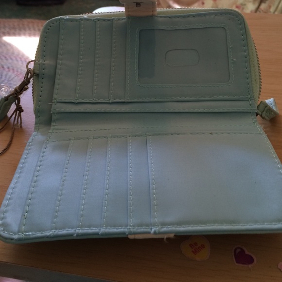 Wristlets - Picture 2 of 3