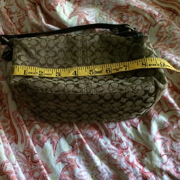 Purse - Picture 2 of 5